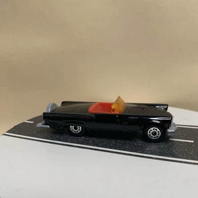 Matchbox Lesney MB42 Ford 1957 Thunderbird T-Bird negro con interior rojo 1:64 casi nuevo Foto 1 de 4