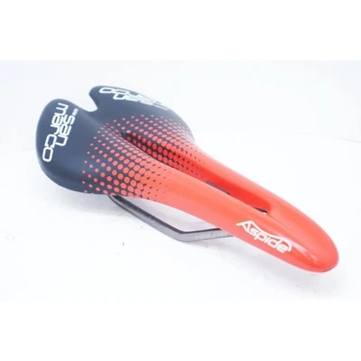 Sillín SELLE SAN MARCO "SELLE SAN MARCO" EDICIÓN ASPIDE TEAM / Osaka Mihara Foto 1 de 4