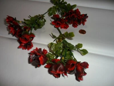 Flores de prímula vintage de plástico vermelho variado/preto - Imagem 1 de 4