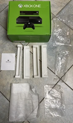 SOLO SCATOLO - Microsoft Xbox ONE Nera - 500GB - Immagine 1 di 4