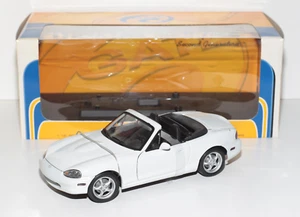 1:18 Mazda MX-5 Miata NB - 2nd Generation (2000) | Gate 01072 | Modellauto OVP - Bild 1 von 6