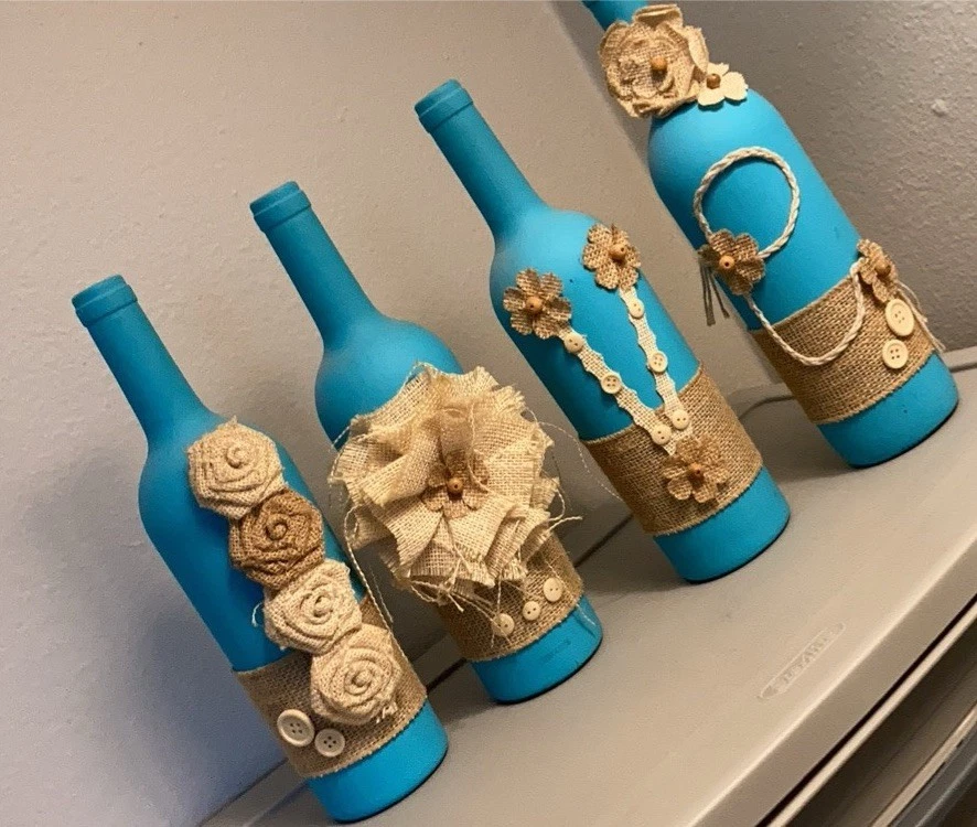 Hand painted Wine Bottles With Burlap LOVE Decoration. Light Blue With Accents - Изображение 1 из 1
