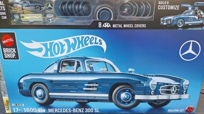 NUEVO Juego de construcción Mattel Brick Shop Hot Wheels Mercedes-Benz 300 SL en mano Foto 1 de 4