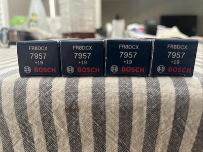 4 X Spark Plugs Set Bosch Copper Core FR8DCX For 1986-1989 NISSAN D21 V6-3.0L - Image 1 of 4