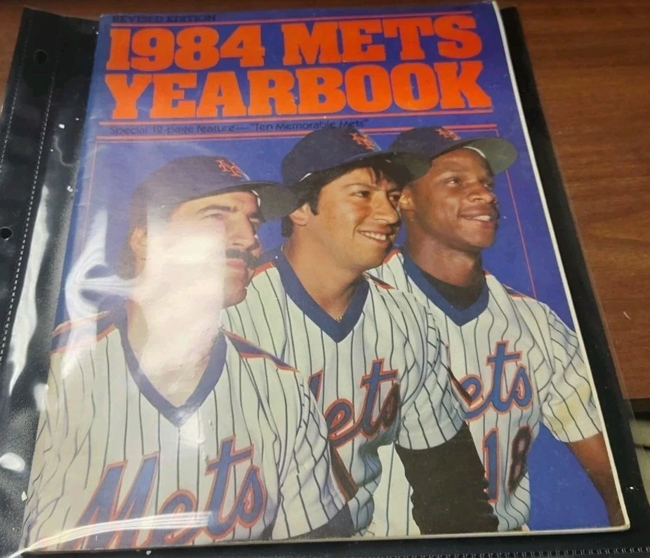 1984 New York METS YEARBOOK...HERNANDEZ,  OROSCO, STRAWBERRY CC - Image 1 of 1