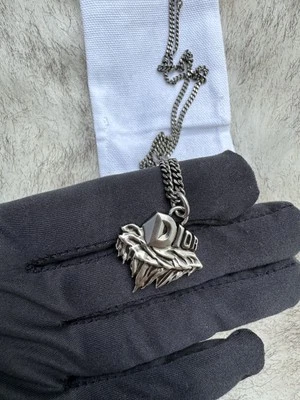 Ожерелье с логотипом астеро мужское Christian Dior подвеска | серебро | рекомендуемая розничная цена 510 фунтов - Изображение 1 из 4