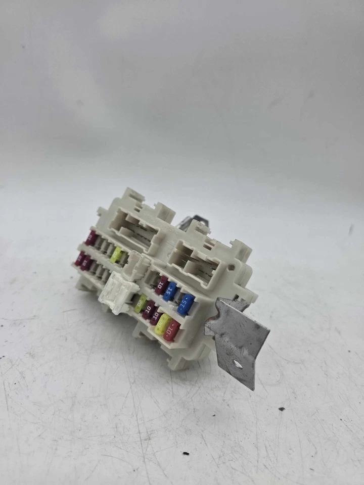 Nissan Nv2500 2012-2020 bajo tablero cabina caja de fusibles unidad 24350-1PA1A Foto 1 de 3