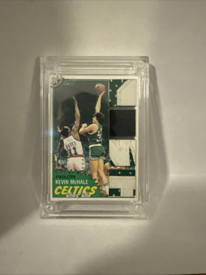 Джерси фьюжн - Кевин Макхейл 1/1 с нашивкой #75E (RC) - Изображение 1 из 2