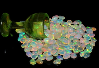 Piedra preciosa suelta ópalo de fuego Welo etíope natural AAA 4x3 mm Foto 1 de 4