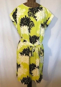 LOFT - VESTIDO AMARILLO NEGRO FLORAL MANGA CORTA CORTA - SP - Imagen 1 de 5