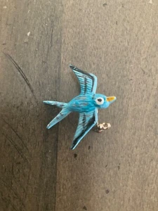 Flying Blue Sparrow Brooch Pin - Picture 1 of 2
