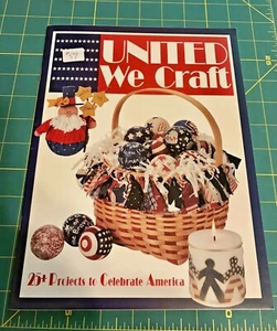 United We Craft : 25+ Projects to Celebrate America by Krause Publications - Picture 1 of 2