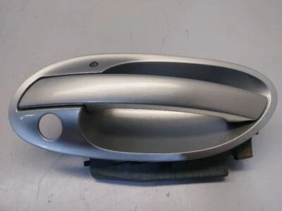 02-04 宝马 745i 门把手外部组装门涂漆银色驱动器 LH 原始设备制造商 — 第 1/4 张图片