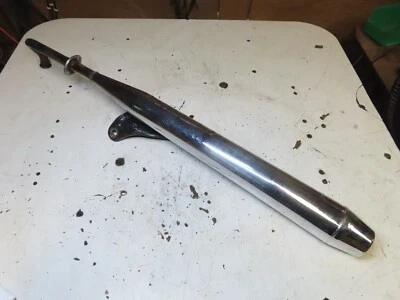 Escape de scooter Honda Passport C70 1981 - Imagem 1 de 4