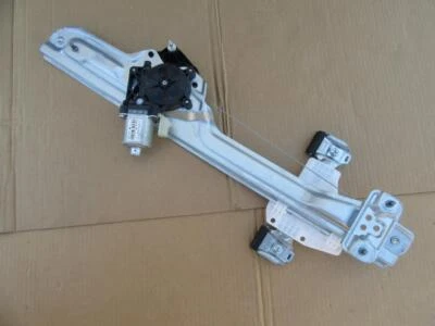 Motor regulador ventana eléctrica lado conductor trasero izquierdo Chevy 2014-2020 fabricante de equipos originales 84043806 Foto 1 de 4
