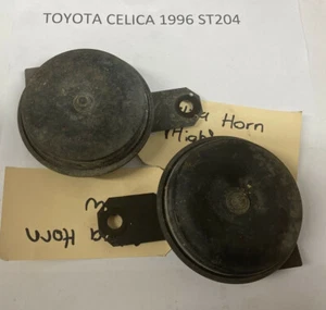 toyota celica 1996 ST204 pair original horns - Picture 1 of 5