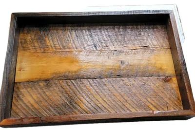 Bandeja de mesa de centro/bandeja para botas de madera de granero recuperada Foto 1 de 4