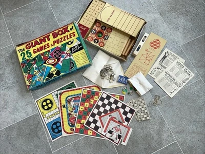The Giant Box Of 25 Games And Puzzles Vintage Board Games Good Condition - Image 1 of 4