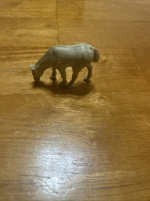 Caballo Littletown. Vinilo crema tipo caucho escala 30 mm de los años 50 Foto 1 de 2