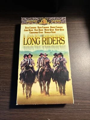 The Long Riders (1980) VHS - Carradine, Keach, Quaid - Jesse James Western Foto 1 de 3