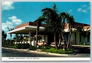 Paradise Island Casino Entrance View Nassau Bahamas Vintage Postcard - Picture 1 of 2