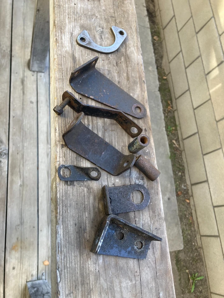 Triumph Spitfire, piezas extrañas Foto 1 de 1