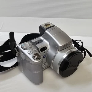 Sony Cyber-shot DSC-H9 Digital Camera 8.1MP Battery, and Case Tested - Picture 1 of 13