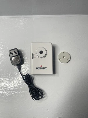 Intellinet SOHO Wireless Network Camera 300k CMOS Motion JPEG - Image 1 of 4