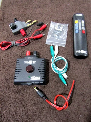 JUEGO DE MANDO A DISTANCIA MTH DCS 50-1033, Bloqueo, Juegos de cables e instrucciones Foto 1 de 4