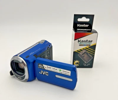 JVC Everio Dual Memory Camcorder GZ-MS230AU Digital Camera, Battery & Charger - Image 1 of 4