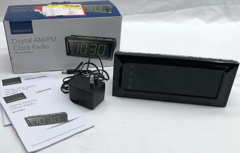 RELOJ DESPERTADOR Best Buy Essentials BE-CLOPP2 Digital AM/FM Cara Grande Doble Negro Foto 1 de 4