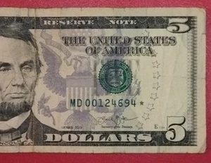 $5 Five Dollar Star Note 320K Run Size/Total Printed Serial # MD00124694* 2013 - Picture 1 of 7