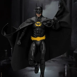 Figura Batman DC Batman 1989 Dinámica 8 Acciones Reino Bestia DAH-114 - Imagen 1 de 5