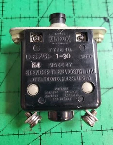 Circuit Breaker Avionics D-6751-1-30 Klixon 30A 1pc - Picture 1 of 1