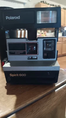 复古宝丽来 Spirit 600 灰色银色即时相机 — 第 1/4 张图片