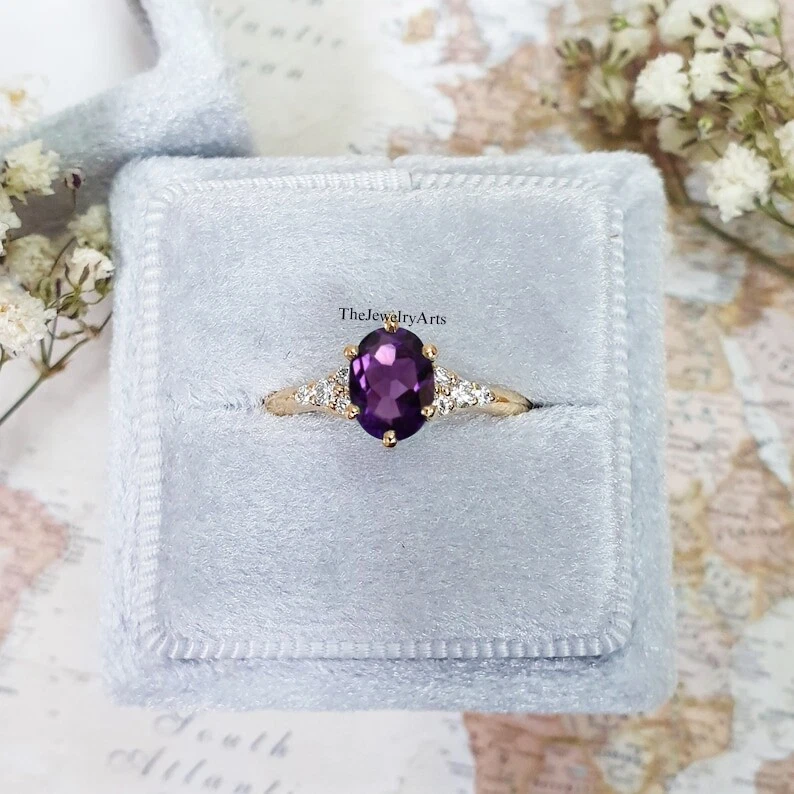 Natural Amethyst Ring, Stylish Dainty Ring, 925 Sterling Silver Ring, Oval Ring - Image 1 of 4