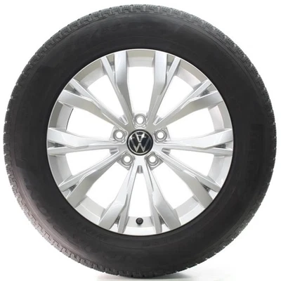 VW Tiguan AD Allspace BW Winterräder Montana Pirelli 215/65R17 DOT23 5NA601025 - Bild 1 von 4