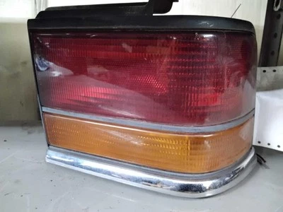89 90 91 92 DODGE SPIRIT Tail Light Assembly Right - Image 1 of 2