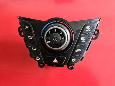 ☄️ Hyundai Veloster 2012-2017 manual temperatura aire acondicionado calefacción control de clima OEM  Foto 1 de 4