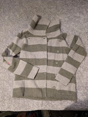 Suéter pequeño con botones de lana a rayas Horny Toad para mujer Foto 1 de 4