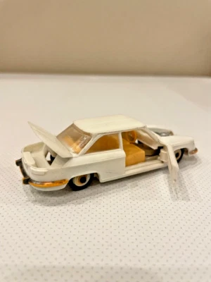 复古 Novoexport Panhard 24 BT 1964 西哈鲁里第比利斯,重制 No.5 Norev Geo — 第 1/4 张图片