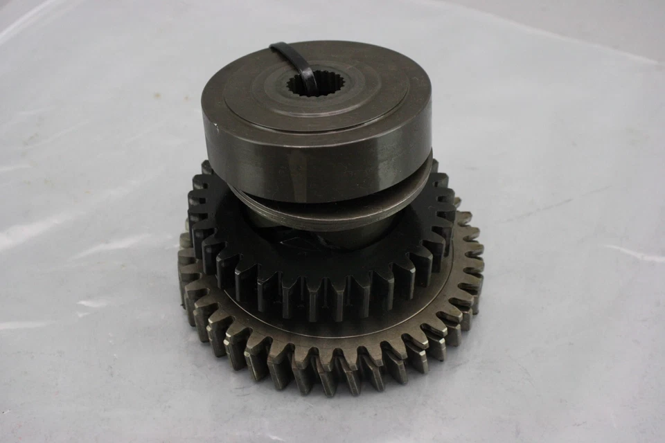 2013 Victory Judge Primary Crankshaft Gear Assembly 7,000 miles - Image 1 of 4