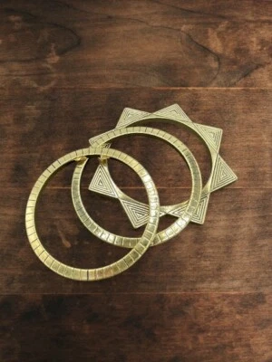 Lote de 3 Pulseras Brazalete Triángulo Forever 21 Tono Dorado Boho Gitano Chic Foto 1 de 4