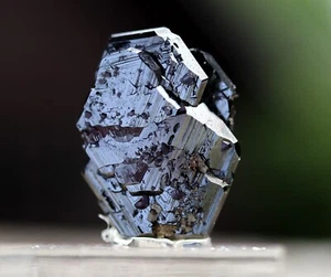 Rutil auf Hämatit Kristall Schwimmer. Komplett kristallisiert. Graubünden Schweiz - Bild 1 von 7