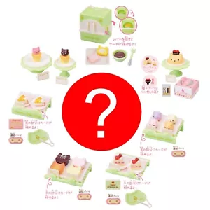 Blind Bag Calico Critters Cat Tart Mousse Birthday Cake Shop Food Accessory - Picture 1 of 10