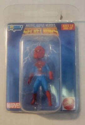 NIP Secret Wars Original 2” Spider Man Micro Bobbles Figure Gentle Giant Marvel - Image 1 of 2