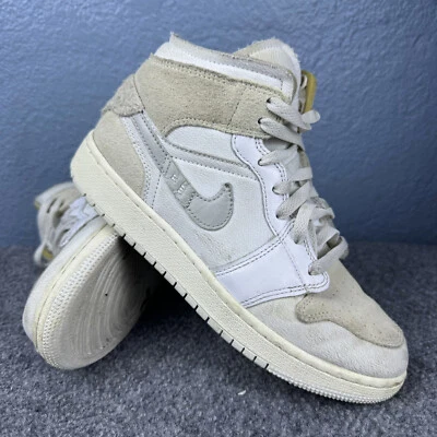 Nike Niños Air Jordan 1 Mid SE FB9142-120 Blanco Zapatos de Baloncesto Tenis Talla 6Y Foto 1 de 4