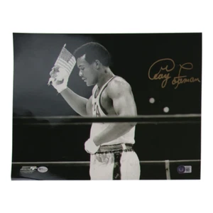 George Foreman Signed 11x14 Photo (Beckett) - Bild 1 von 2