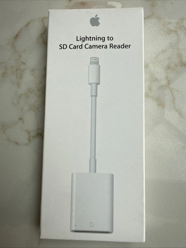 Apple Lightning to SD Card Camera Reader Adapter MJYT2ZM/A - Image 1 of 1