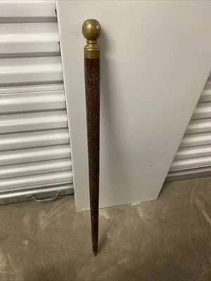 Bastón interior de madera tallada y latón de colección - Taco de billar de 2 piezas Foto 1 de 4